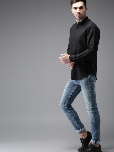 

HERE&NOW Men Blue Skinny Fit Mid-Rise Clean Look Stretchable Jeans