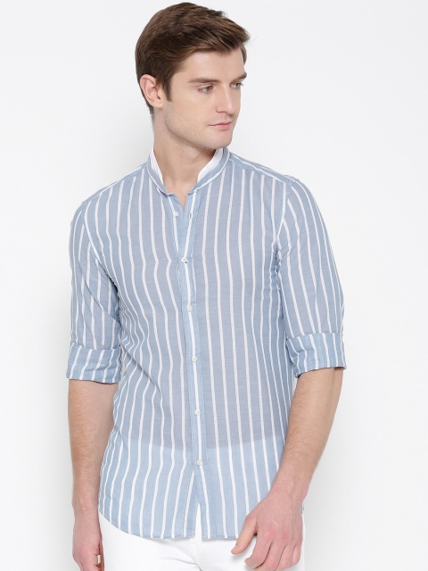 

Antony Morato Men Grey & White Slim Fit Striped Casual Shirt