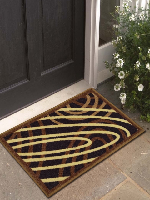 

Athom Trendz Brown Printed Doormat