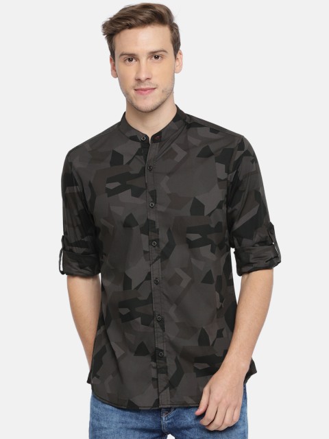 

Roadster Men Charcoal Grey & Brown Regular Fit Printed Casual Shirt