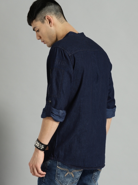 

Roadster Men Blue Regular Fit Faded Casual Shirt