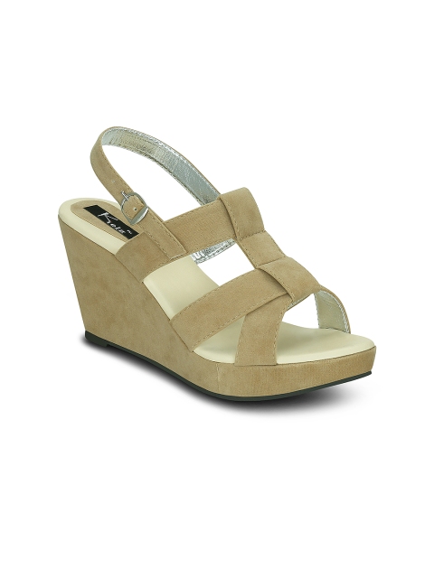 

Kielz Women Beige Solid Sandals