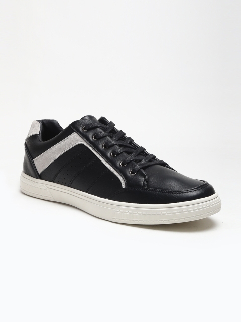 

LOCOMOTIVE Men Black Sneakers