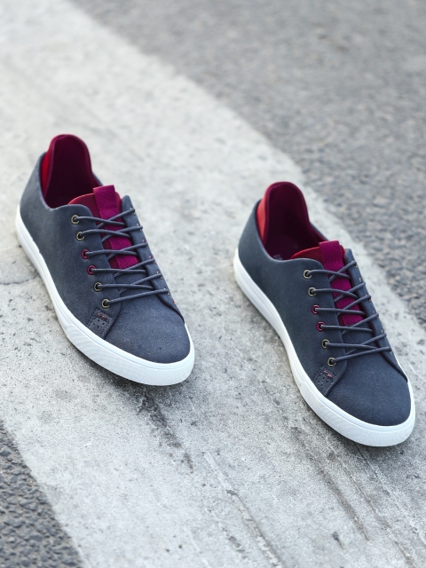 

LOCOMOTIVE Men Navy Blue Sneakers
