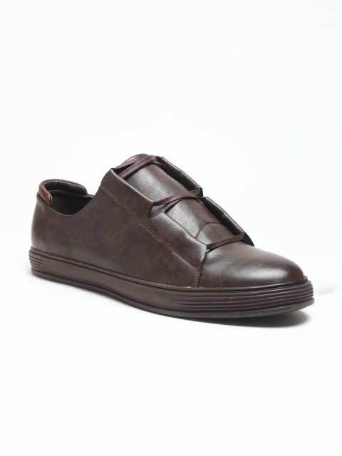 

LOCOMOTIVE Men Brown Sneakers