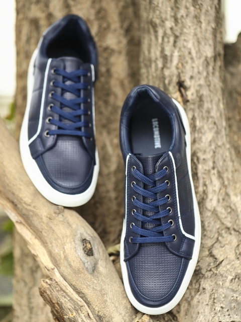 

LOCOMOTIVE Men Navy Blue Sneakers