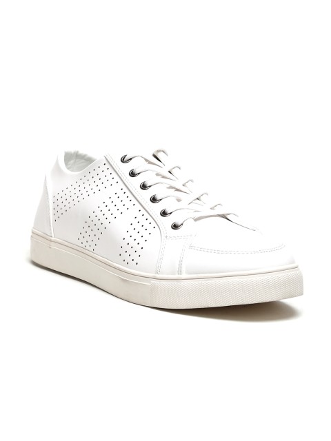 

LOCOMOTIVE Men White Sneakers