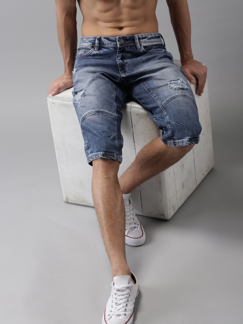 

HERE&NOW Men Blue Washed Distressed Regular Fit Denim Shorts