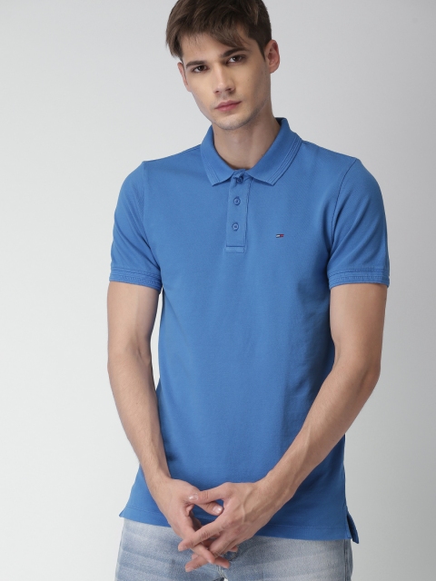 

Tommy Hilfiger Men Blue Solid Slim Fit Polo Collar T-shirt