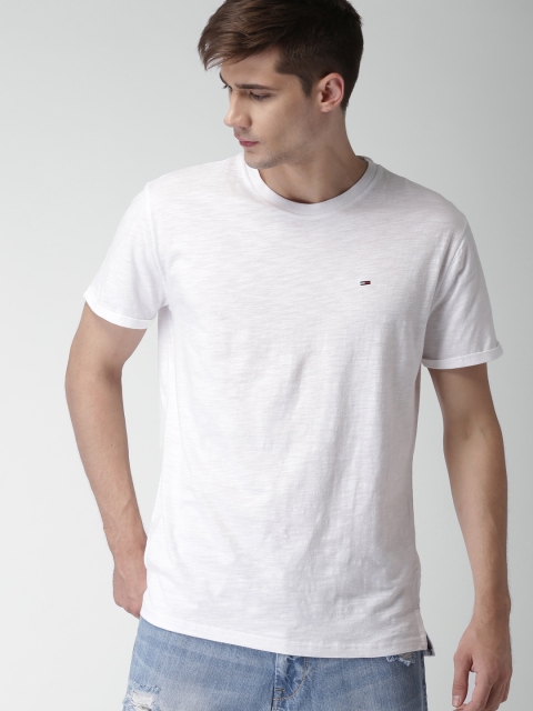 

Tommy Hilfiger Men White Solid Round Neck Pure Cotton T-shirt