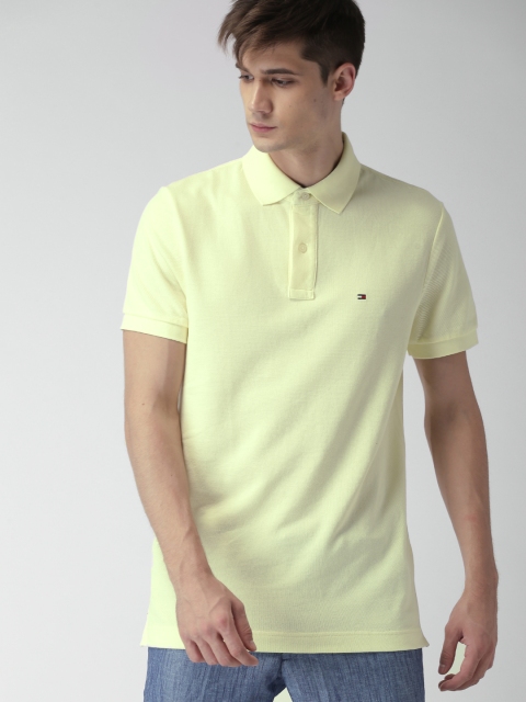 

Tommy Hilfiger Men Yellow Solid Polo Collar T-shirt