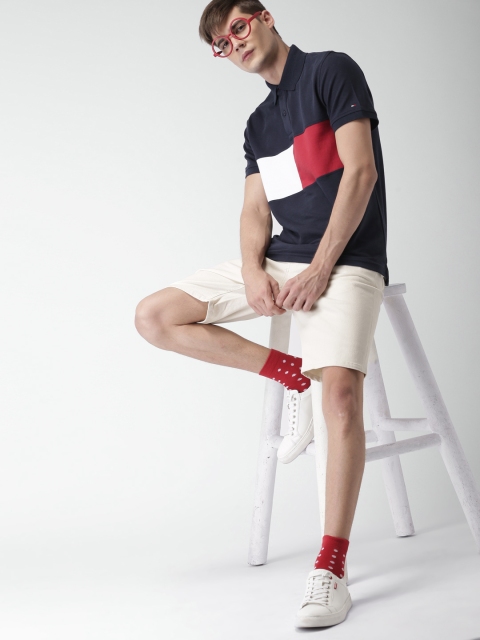 

Tommy Hilfiger Men Navy & Red Colourblocked Polo Collar T-shirt, Navy blue