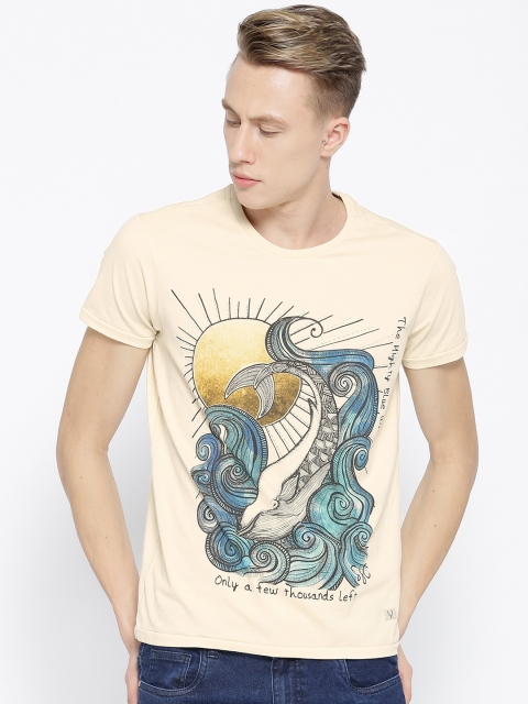 

Solly Jeans Co. Men Cream-Coloured Printed Round Neck T-shirt