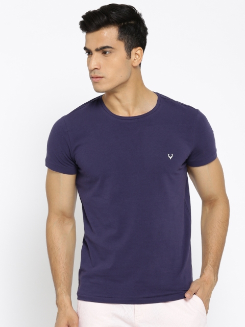 

Solly Jeans Co. Men Navy Blue Solid Round Neck T-shirt