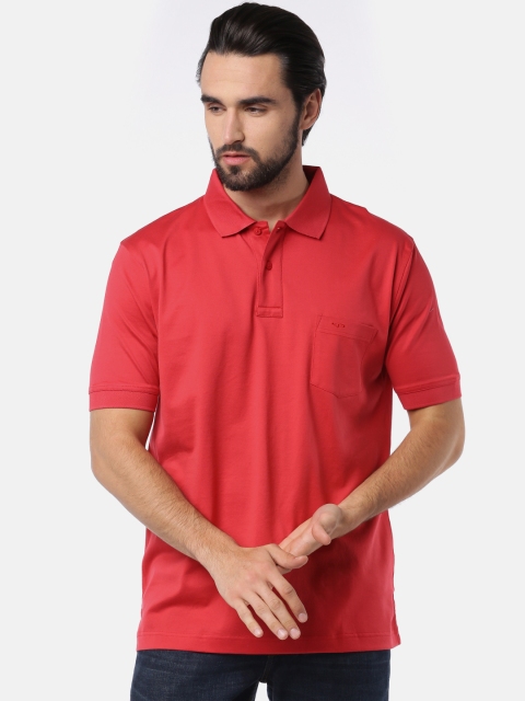 

ColorPlus Men Red Solid Polo Collar T-shirt