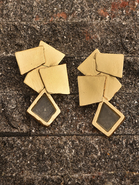 

Pipa Bella Gold-Toned Geometric Drop Earrings