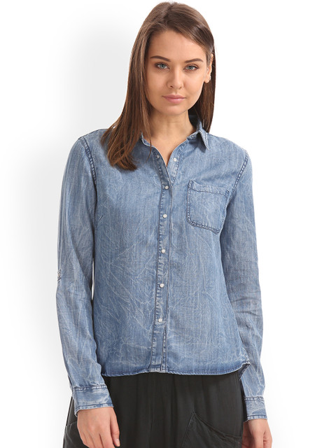 

ELLE Women Blue Regular Fit Solid Casual Denim Shirt