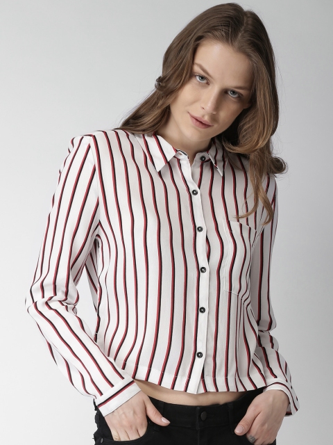 

FOREVER 21 Women White & Red Regular Fit Striped Crop Casual Shirt