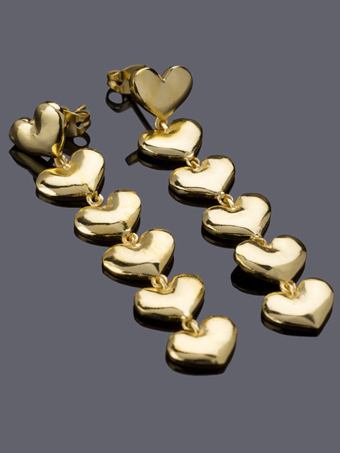 

Studio Voylla Rummy Irregulars Gold-Toned Heart Shaped Drop Earrings