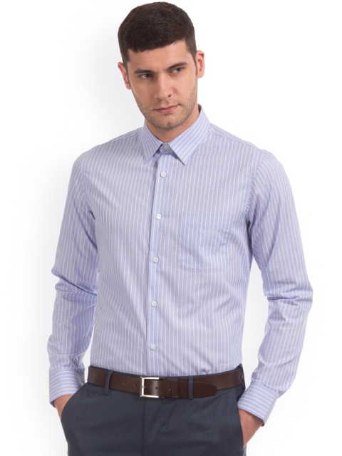 

U.S. Polo Assn. Men Blue Regular Fit Striped Casual Shirt