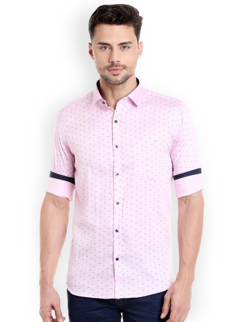 

Solemio Men Pink Regular Fit Printed Casual Shirt