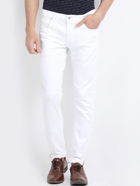 

Indian Terrain Men White Slim Fit Mid-Rise Clean Look Jeans