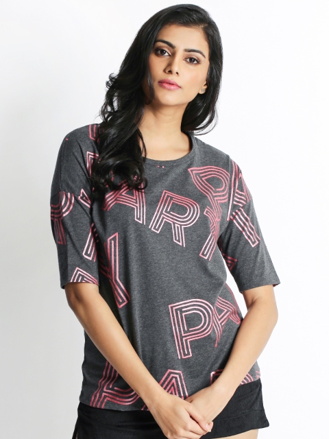 

SF JEANS by Pantaloons Women Grey Melange Printed Round Neck T-shirt