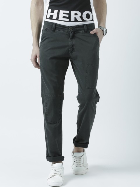 

Wear Your Mind Men Green Tailored Regular Fit Solid Chinos