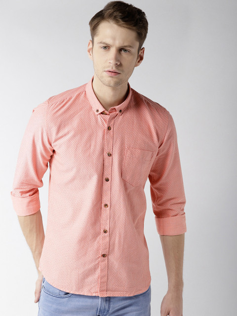 

Mast & Harbour Men Peach-Coloured & Navy Blue Regular Fit Printed Casual Shirt