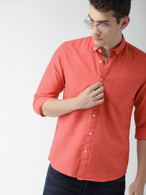 

Mast & Harbour Men Coral Pink Regular Fit Solid Casual Shirt