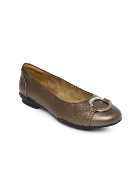 

Clarks Women Copper-Toned Leather Ballerinas