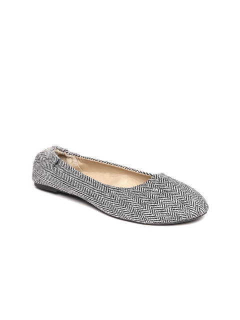 

People Women Black Woven Design Canvas Ballerinas