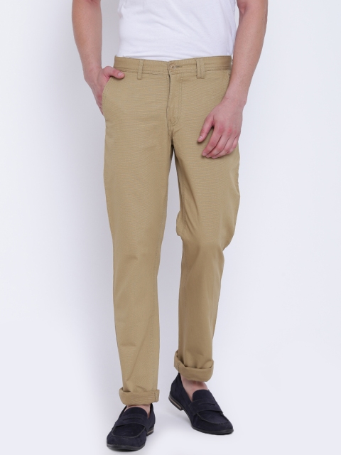 

Monte Carlo Men Khaki Regular Fit Solid Chinos