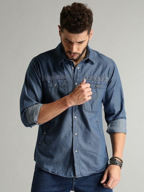 

Roadster Time Travlr Men Blue Regular Fit Solid Denim Casual Shirt