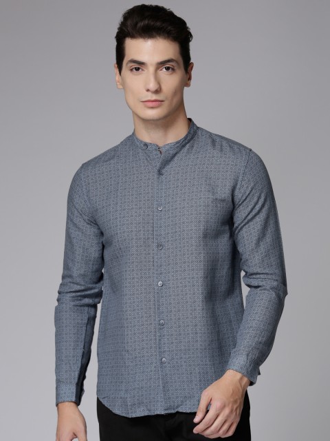 

True Blue Men Grey Regular Fit Printed Casual Shirt