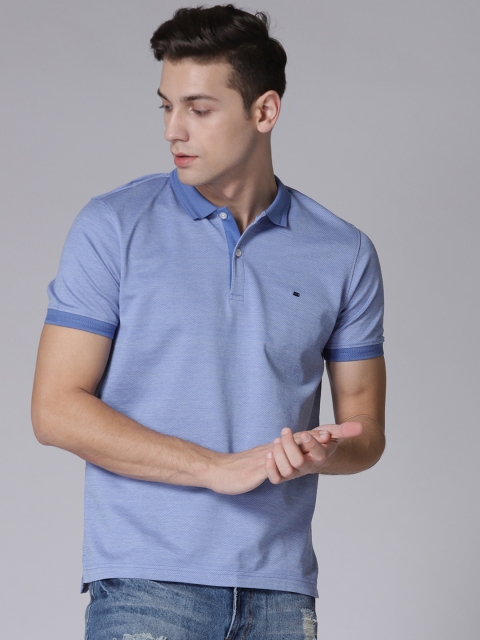 

True Blue Men Blue Solid Polo Collar T-shirt
