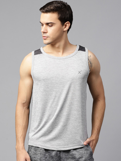 

HRX by Hrithik Roshan Men Grey Melange Solid Round Neck T-shirt