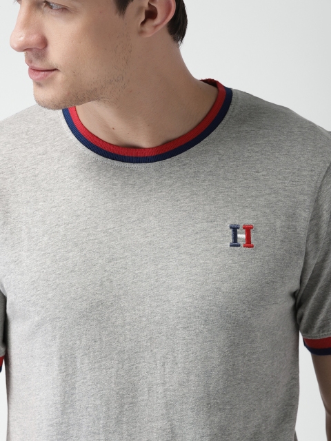 

Harvard Men Grey Melange Solid Round Neck T-shirt