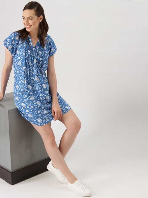 

DressBerry Women Blue Printed Shift Dress