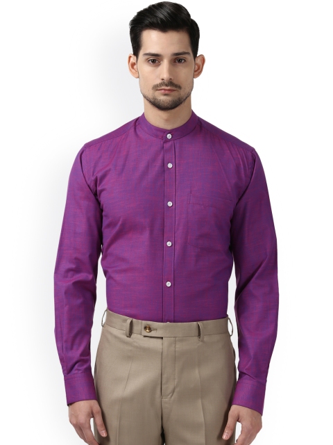 

Next Look Men Purple Slim Fit Solid Semiformal Shirt