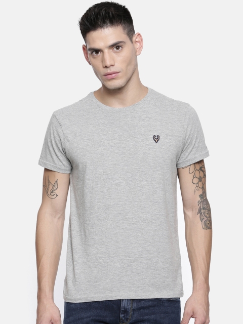 

Allen Solly Sport Men Grey Melange Solid Round Neck T-shirt