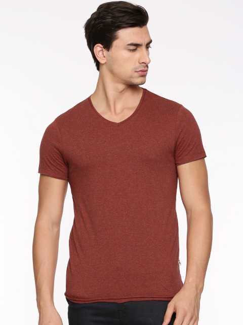 

Jack & Jones Men Rust Solid V-Neck T-shirt