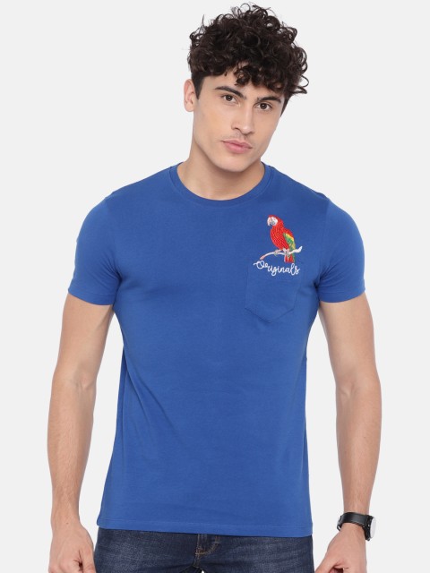 

Jack & Jones Men Blue Solid Round Neck T-shirt with Chest Pocket