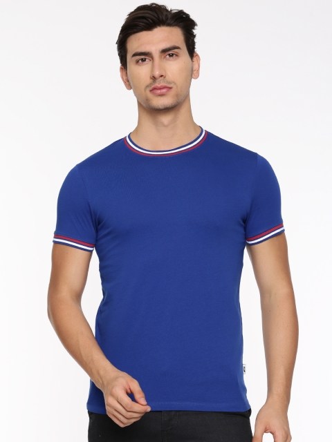 

Jack & Jones Men Blue Solid Round Neck T-shirt