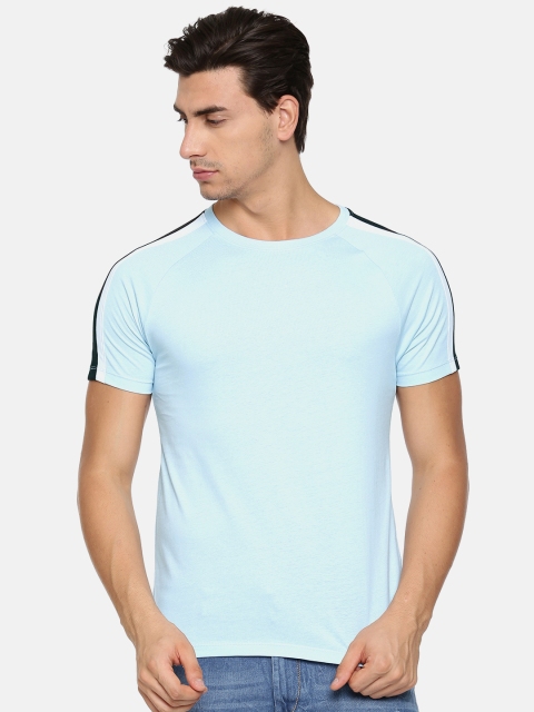 

Jack & Jones Men Blue Solid Round Neck T-shirt
