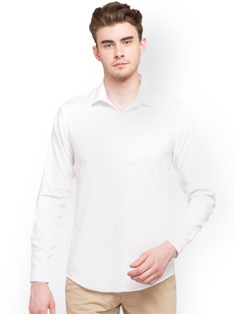 

Globus Men White Slim Fit Solid Casual Shirt