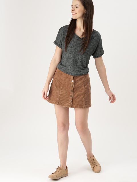 

DressBerry Women Charcoal Grey Solid Round Neck High-low Top