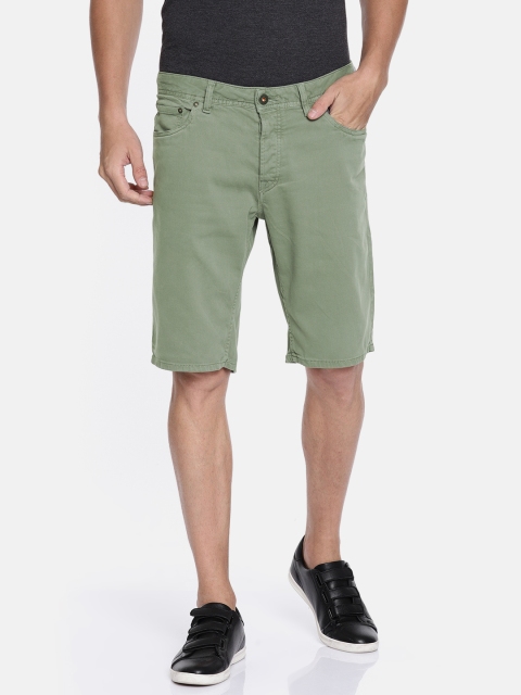 

Jack & Jones Men Green Solid Regular Fit Regular Shorts