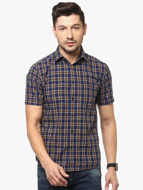 

Crimsoune Club Men Brown & Blue Slim Fit Checked Casual Shirt