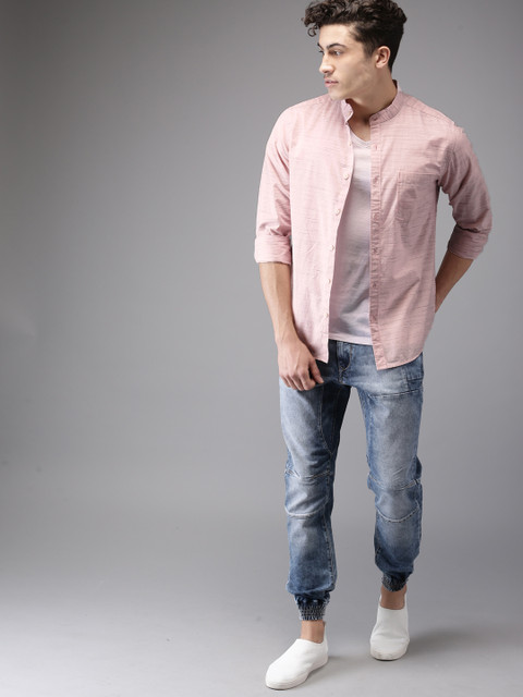 

HERE&NOW Men Pink Regular Fit Striped Casual Shirt